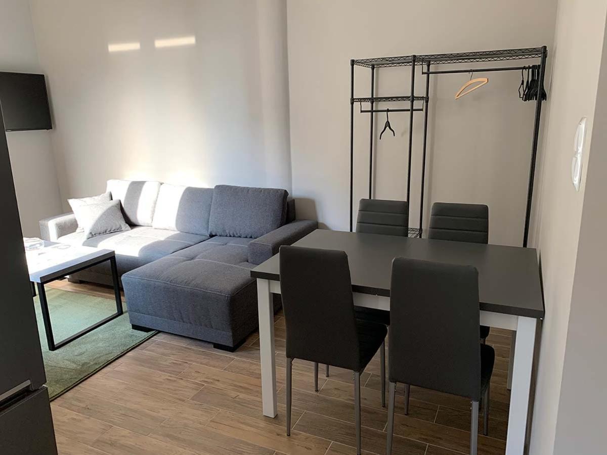אלק Apartamenty Nadjeziorna מראה חיצוני תמונה
